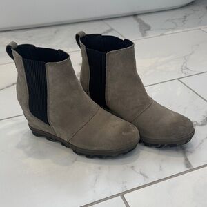 Women's Sorel Suede Ankle Boots - Gray